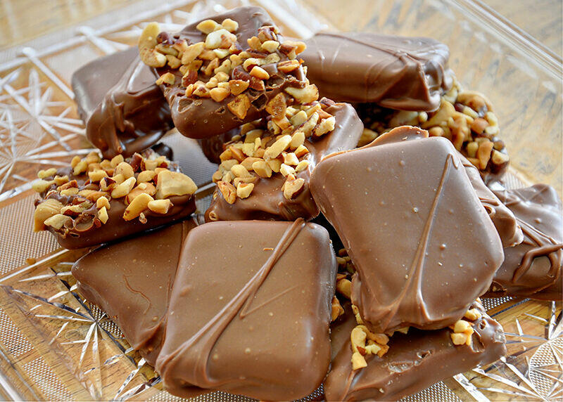 1 LB English Toffee Gift Box